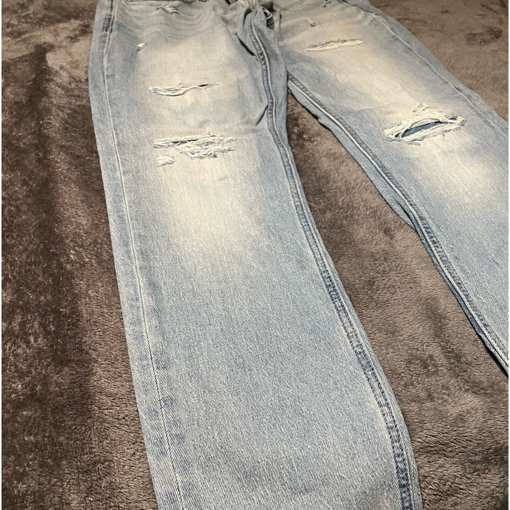 Old Navy Jeans - Picture 4 of 8
